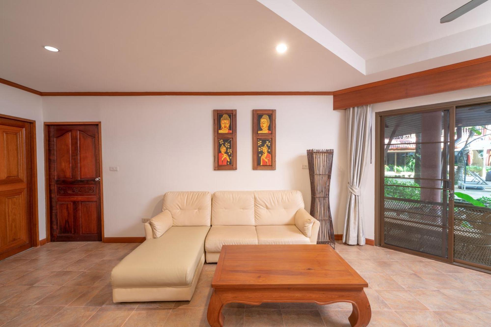 Sai Rougn Apartment Patong Exterior photo