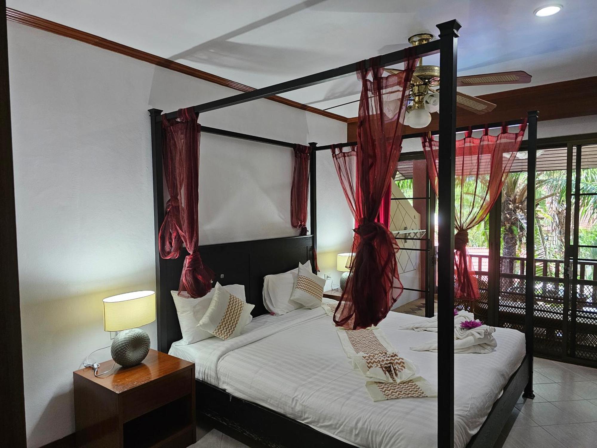 Sai Rougn Apartment Patong Exterior photo