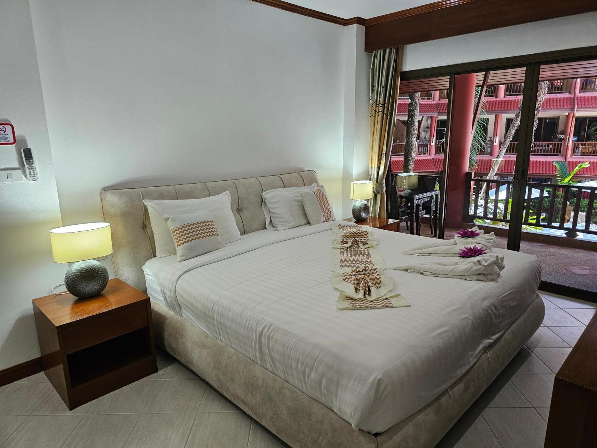 Sai Rougn Apartment Patong Exterior photo