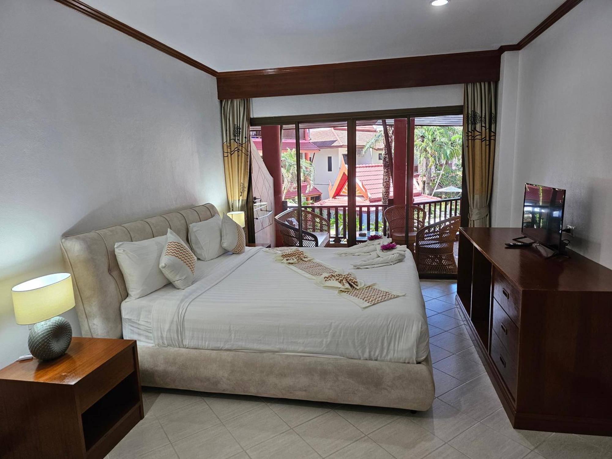 Sai Rougn Apartment Patong Exterior photo